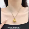 Collar con cordón trenzado y colgante de gatito lindo de dibujos animados que se asoma, de alta gama y elegante, color café lechoso, favorecedor para el tono de piel, cadena para suéter de otoño e invierno