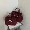 Bolso de Mano Vintage Platino Acabado Mate para Mujer, Nuevo Modelo 2026, Bolso de Hombro Cruzado de Gran Capacidad para Viajes Diarios, Comercio Exterior