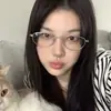 Gafas Pequeñas Ovaladas Estilo Ojo de Gato Lisas de Metal Plateado Retro para Caras Pequeñas, Estilo Coreano, Adecuadas para Miopía Alta, Elegantes para Mujeres