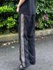 Pantalones Retro Negros de Tres Franjas Verano Delgados Raya Lateral Secado Rápido Pantalones Deportivos para Exterior Pantalones Crock para Hombre a la Moda