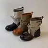 Novas botas jeans com laço 2026, estilo retrô, bico redondo, salto baixo, confortáveis, design patchwork, efeito emagrecedor, botinhas para mulheres, estilo western com tiras