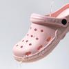 2025 Novas Sandálias de Praia Antiderrapantes Sapatos de Solado Grosso com Buracos Chinelos Masculinos para o Verão ao Ar Livre para Mulheres