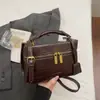 Bolso de Mano Simple de Moda Verano 2026, Bolso Femenino de Nicho, Bolso Cruzado de Alto Valor, Bolso Cuadrado Pequeño con Patrón de Cocodrilo