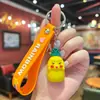 Llavero de dibujos animados con forma de fruta linda, figura de goma blanda de fresa y sandía, colgante creativo para mochila de estudiante, pequeño accesorio