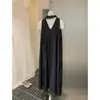 Vestido de Verano 2026 para Vacaciones en la Isla, Cuello en V de Alta Gama, Color Sólido, Elegante y Decente, Corte Holgado, Look Maduro y Sofisticado Estilo Coreano