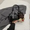 Bolso Boston Versátil de Alta Gama, Bolso de Hombro Simple Brillante Elegante de Lujo Ligero, Bolso Cruzado Personalizado para Mujer 2025