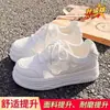 Zapatos Blancos Gruesos Estilo Campus Simples para Mujer 2026 Nuevo Estilo de Verano Malla Transpirable Estudiante Versátiles Modernos Tenis