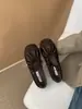 Zapatos de abuela de estilo coreano, punta cuadrada, bloques de color, plisados, suela blanda, para mujer, nueva moda de verano, cómodos, correa elástica, zapatos de un solo color bajos