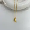 Collar con Pendientes Sencillos Nudosos Estilo Coreano con Diseño Único, Sensación de Gama Alta de Nicho, Pendientes Versátiles y Modernos para el Viaje Diario de las Mujeres