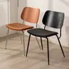 Silla de comedor retro nórdica para sala de estar del hogar, silla con respaldo de madera maciza, silla de diseño para reuniones, mesa y sillas de comedor vintage para cafetería