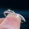 Anillo de Plata de Ley S925 con Diamante en Montura Cruzada Rama de Olivo para Mujer, Anillo Versátil Estilo Lujo Ligero