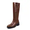 Botas de Cavaleiro de Couro Genuíno com Fivela Maillard de Outono Tardio 2026 Inverno Salto Grosso Salto Médio Bico Redondo Couro Genuíno Cano Alto Botas Longas Femininas