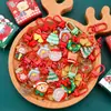Llavero de caja sorpresa navideña de moda, llavero colgante navideño en miniatura lindo para manualidades, regalo