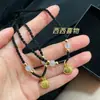 Collar Tejido con Candado de Paz Marca Fu con Cordón Negro, Elegante Cadena para Clavícula Hecha a Mano para Estudiantes, Joyería Ideal para Mejores Amigos en Otoño e Invierno, Estilo Artístico