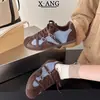 Zapatos de mujer de cuero que hacen que los pies parezcan más pequeños, zapatillas de entrenamiento alemanas estilo ballet retro con bloques de color, versátiles, cómodas zapatillas casuales, zapatos de Forrest Gump