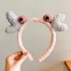 Faixa de Cabelo de Pelúcia Desenho Animado para Mulheres 20256 Nova Outono e Inverno Faixa Fofa para Lavar o Rosto, Presilha de Cabelo Antiderrapante e Segura