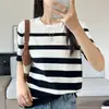 Camiseta de punto de algodón puro a rayas de manga corta para verano, juvenil, irregular, cuello redondo, nueva, corte holgado, top estilo francés con un toque de alta gama