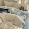 Juego de Ropa de Cama de Algodón Lavado de Cuatro Piezas con Funda de Edredón Floral Bordada Fresca y Sábana, Juego de Ropa de Cama Tres Piezas Estilo Ins para Dormitorio Principal