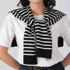 Chal Blanco Rayado Fino, Camisa de Punto de Moda con Nudo, Estilo Coreano para Mujer, Pequeño Degradado de Color, Moderno y Versátil