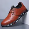 Otoño 2026 Nuevos Zapatos Casuales de Cuero para Hombre de Cuero Genuino Transpirables Piel Suave Suela Blanda Con Cordones Aumentadores de Altura Zapatos para Hombre 9713
