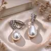 Pinzas para Orejas Clásicas Estilo Coreano con Perla en Forma de Gota de Agua Sin Perforar para Mujer, Pendientes de Alta Gama de Moda de Lujo Ligero con Microincrustaciones de Zirconia