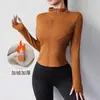 Chaqueta de Fitness Gruesa de Terciopelo Ajustada para Mujer, Corte 3D, Agujeros para el Pulgar, Cortavientos, para Correr por la Mañana, Ciclismo, Se Puede Usar como Ropa Exterior, Top de Yoga