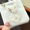 Directamente del fabricante: Collar con Colgante de Ágata Blanca Calcedonia Tipo Hielo, Hebilla de Paz Buda Guanyin Maitreya, Amuleto con Forma de Hoja al por Mayor