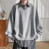 Sudadera Camisa con Parches de Raya Estilo Americano Falsa de Dos Piezas para Hombre, Diseño Otoño e Invierno, Top Holgado de Manga Larga Retro Moderno