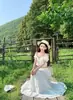 Top Francés de Volantes a un Hombro para Mujer, Nuevo Estilo de Verano Atuendo Suave, Falda Larga Blanca de Cintura Alta