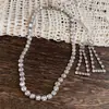 Pendientes redondos con borlas, superbrillantes y adornados con diamantes, una pieza de moda nicho y sofisticada, un collar minimalista, un conjunto de joyería lujoso y versátil para mujer