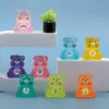Dibujo Animado Creativo Moderno Luminoso Color Sólido Oso Arcoíris Resina Accesorio DIY Llavero Adorno de Coche Oso de Peluche