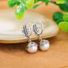 Yilu Silver S925 Sterling Silver Pérola de Água Doce Vintage Old Lucky Cloud Padrão Brincos de Prata