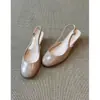 Sandalias dulces de tacón grueso estilo francés Chuyuji de punta cerrada para mujer, nuevo modelo 2026, sandalias con tira trasera, zapatos de una sola pieza poco profundos