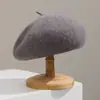 Serie Gris~Boina Australiana 100% Lana para Mujer Estilo Nuevo 2025, Circunferencia de Cabeza Grande, Hace que la Cara se Vea Más Pequeña, Boina de Pintor Gris
