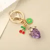 Pendente Criativo Artificial Estéreo Morango Cereja Fofo Pequeno Chaveiro de Liga Metálica Flor Doce Japonês e Coreano Acessórios