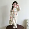 Conjunto Feminino Primavera e Outono Estilo Coreano Moletom com Capuz Desenho Joggers Conjunto de Duas Peças Outono Inicial Novo Conjunto Casual Estiloso Infantil