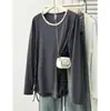 Novedad otoño temprano 2026 ropa para mujer talla grande, elegante y ligera, con escote decorativo fruncido, camiseta de manga larga, top casual 0709