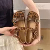 Zapatos Mary Jane retro de gamuza de diseño único para mujer, nuevo estilo francés suave para otoño e invierno 2026, zapatos de tacón bajo para la noche