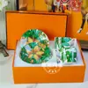 Suministro Directo de Fábrica H Marca Taza y Platillo de Café Juego de Porcelana Hueso Juego de Té de la Tarde Taza de Té Negro Taza y Platillo Doble de Lujo Ligero Regalo de Boda