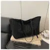 Bolsa Tote Retrô Moda Europeia e Americana Estampa de Leopardo Grande Capacidade 2025 Casual Nova para o Dia a Dia Retrô Superfície Macia Bolsa de Ombro