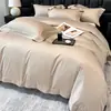 Novo conjunto de quatro peças estilo hotel de luxo com algodão de fibra longa, lençol e capa de edredom 100% algodão, atacado de roupa de cama para casa de temporada de luxo