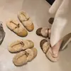 Zapatillas de felpa estilo Mary Jane poco profundas de tendencia coreana para mujer, nueva colección otoño/invierno 2026, con diseño interior para aumentar la altura y forro cálido de algodón