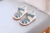 Zapatos de Verano para Bebés para Caminar, Dropshipping, para Niños y Niñas, de 0 a 2 Años, Sandalias Cerradas de Suela Suave, Zapatos Chirriantes para Niños Pequeños