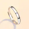 Anillos de Pareja Perfect Love de Plata de Ley S925, un Par de Anillos Lisos con un Solo Diamante, Anillos de Par Ajustables, Anillos Simples y Versátiles, Venta al por Mayor
