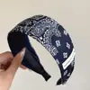 Azul Marino Retro Flor de Paisley Textura Encaje Lazo para el Cabello Bufanda Cuadrada Accesorio para Cola de Caballo Versátil Estilo Nuevo