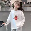 Camiseta Elegante de Algodón Puro de Manga Larga para Niñas, Nuevo Estilo Primavera/Otoño para Niños Medianos a Grandes, Versátil Casual Cuello Redondo, Prenda Interior Base, Moderna