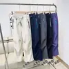 Quienquiera que use los pantalones de terciopelo se verá bien.. El Estilo Más Popular en Verano y Otoño Continuará en Invierno. Hombres y Mujeres Son Versátiles 9862