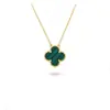 Collar de trébol de cuatro hojas de oro V de alta gama para mujer, colgante de ágata nácar tallado por CNC, trébol de la suerte de doble cara, cadena ligera de lujo para la clavícula para mujer