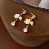 Pendientes de Flor con Borla de Plata Bañada en Oro Real Estilo Retro Francés Lujo Ligero Elegante Pin de Oreja Todo Fósforo Accesorios de Oreja de Gama Alta para Mujeres