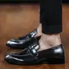 Zapatos de Hombre Retro con Borlas de Verano, Zapatos Casuales de Cuero sin Cordones Puntiagudos de Moda, Zapatos de Hombre Estilo Brogue, Estilo Juvenil Británico